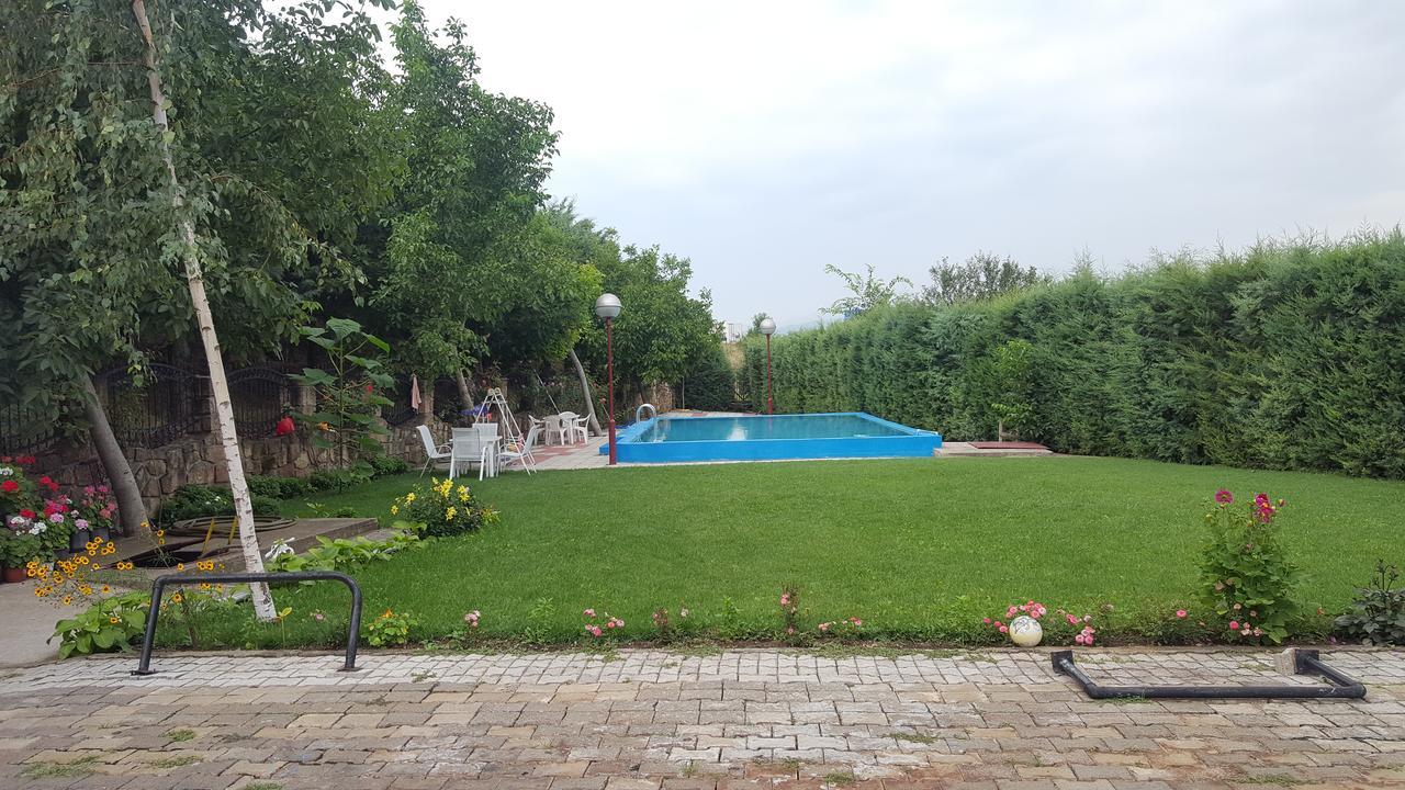 Hotel Satelit Kumanovo Exteriér fotografie