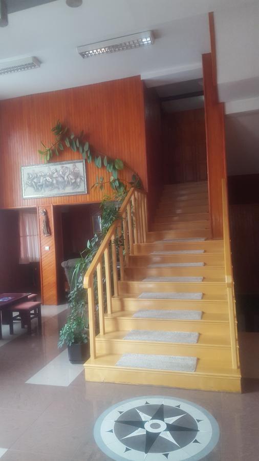 Hotel Satelit Kumanovo Exteriér fotografie