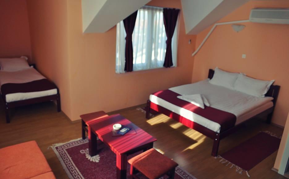 Hotel Satelit Kumanovo Exteriér fotografie