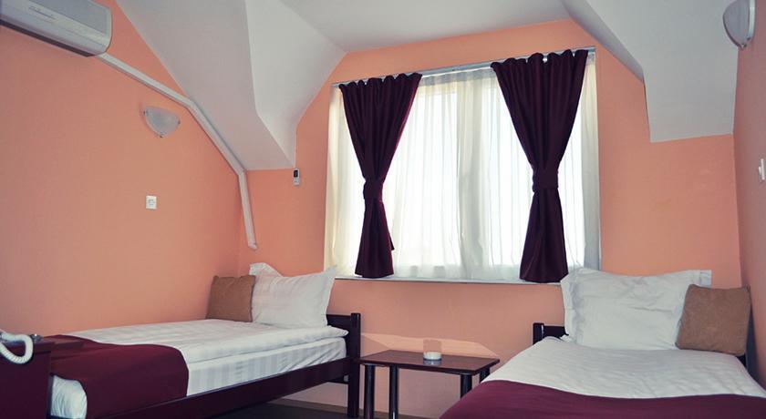 Hotel Satelit Kumanovo Exteriér fotografie