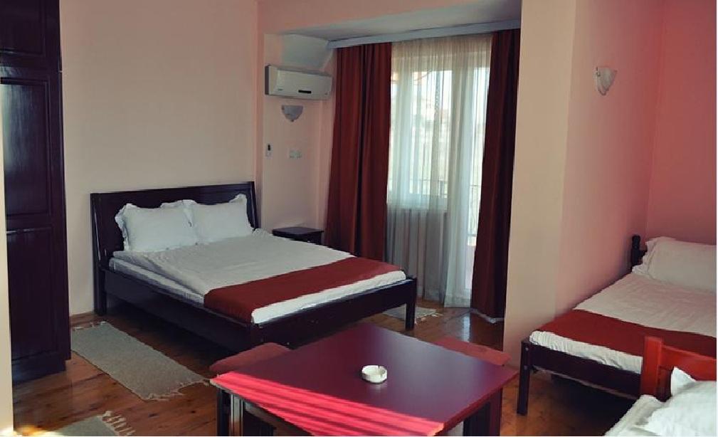 Hotel Satelit Kumanovo Exteriér fotografie